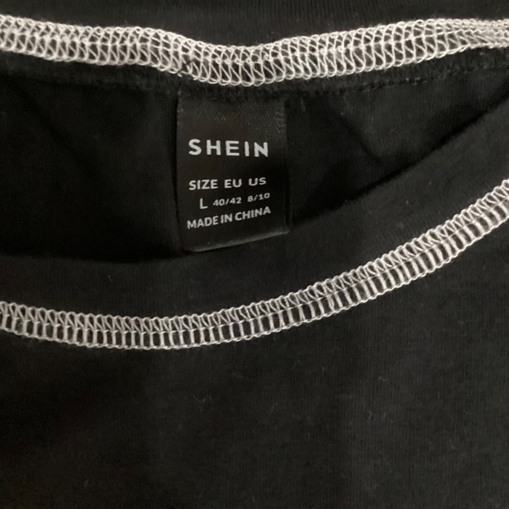 SHEIN Tops - Picture 4 of 11